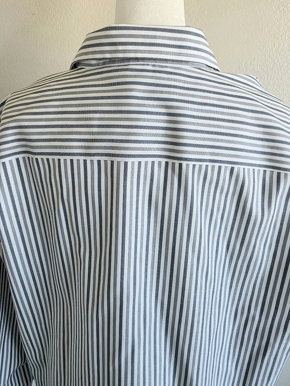 NEW Coldwater Creek Button Up Shirt Cotton White Gray Stripe Size L Long Sleeve